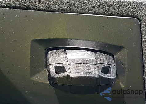 2010 BMW 328I xDrive z USA, uszkodzony, nr VIN WBAPK5C58AA650779